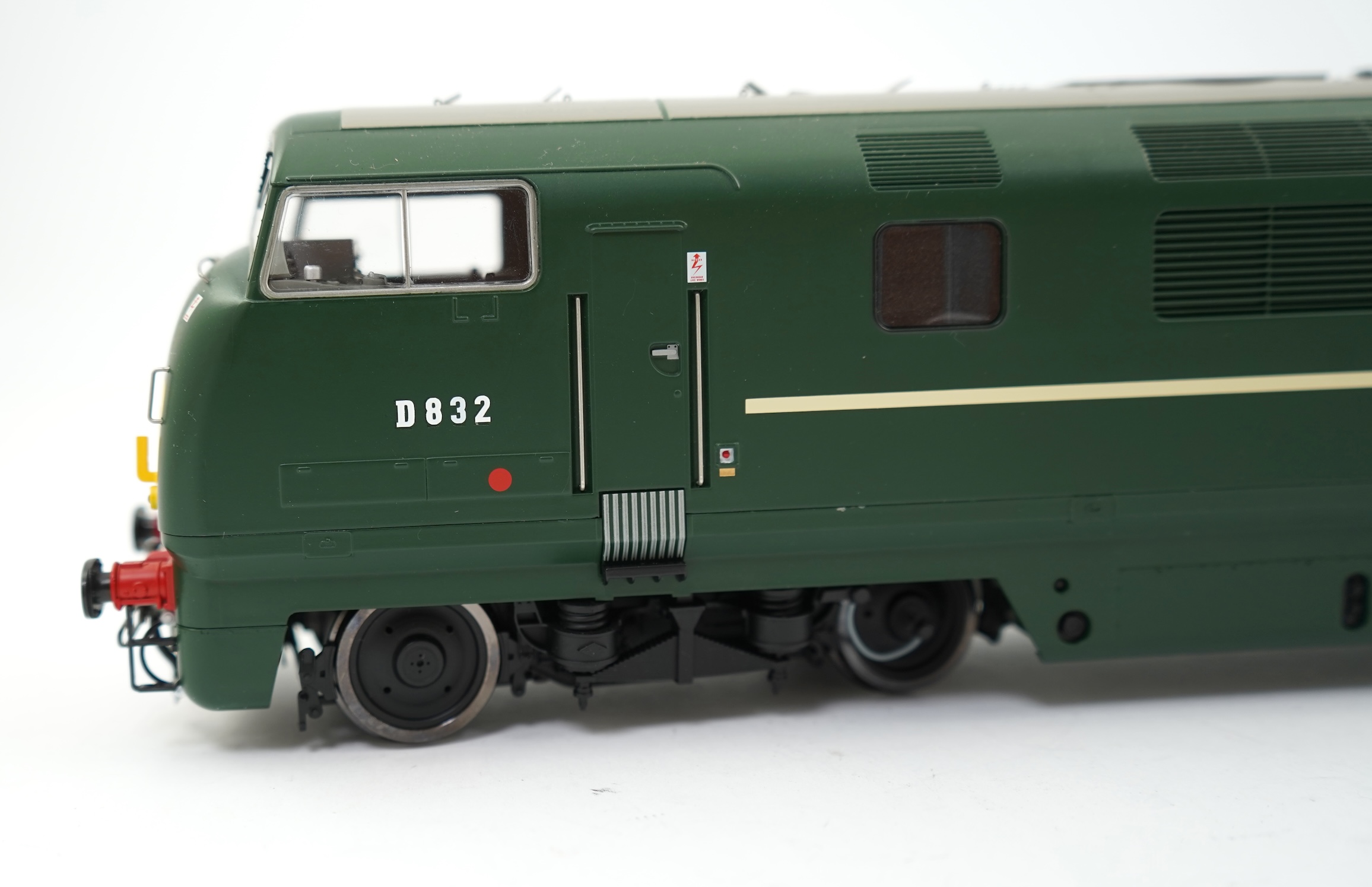 An 0 Gauge Heljan model of BR Warship Class Onslaught D832 Bo-Bo diesel hydraulic locomotive, powered for two rail operation, with original box.